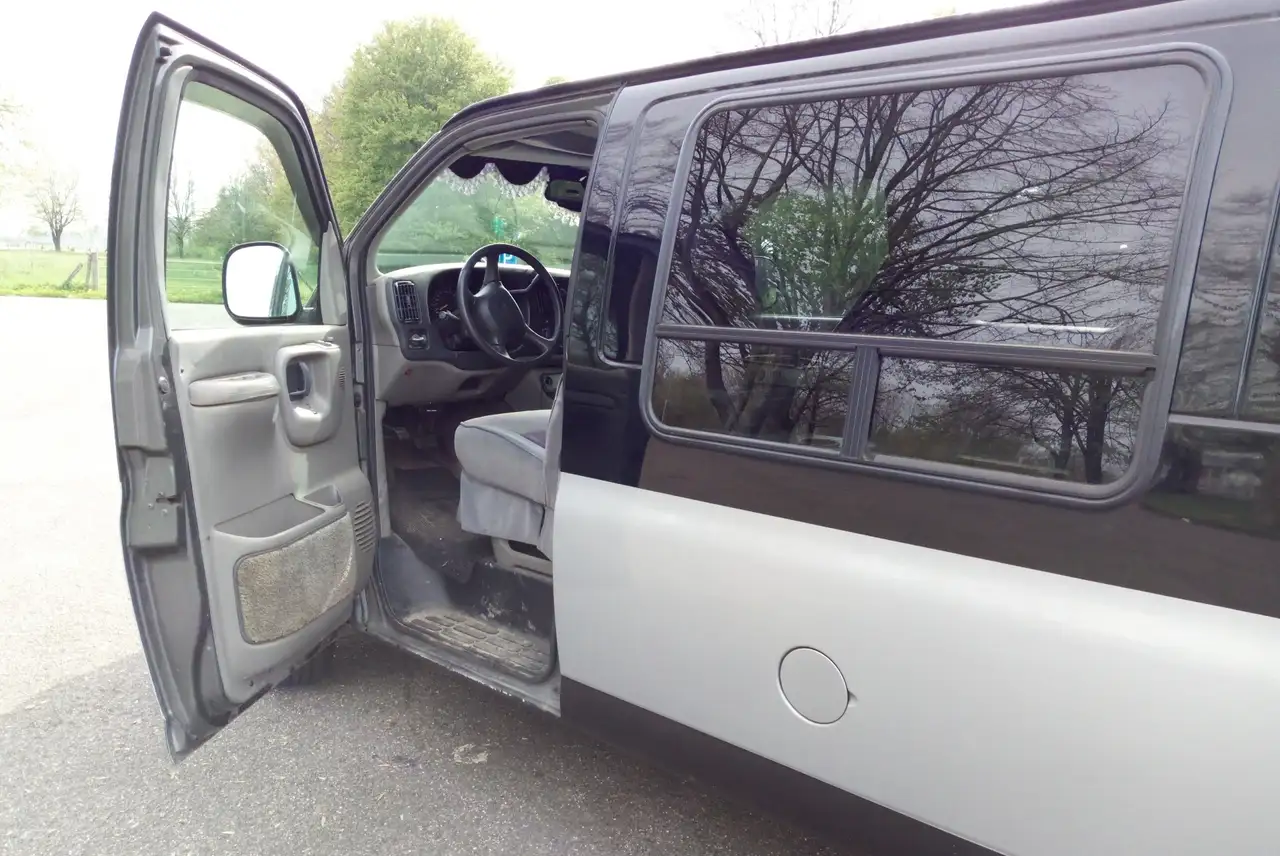 GMC Savana Toerister, foto 6
