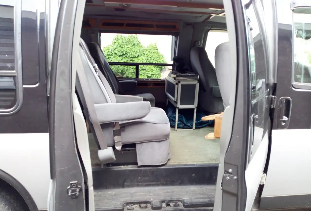 GMC Savana Toerister, foto 11