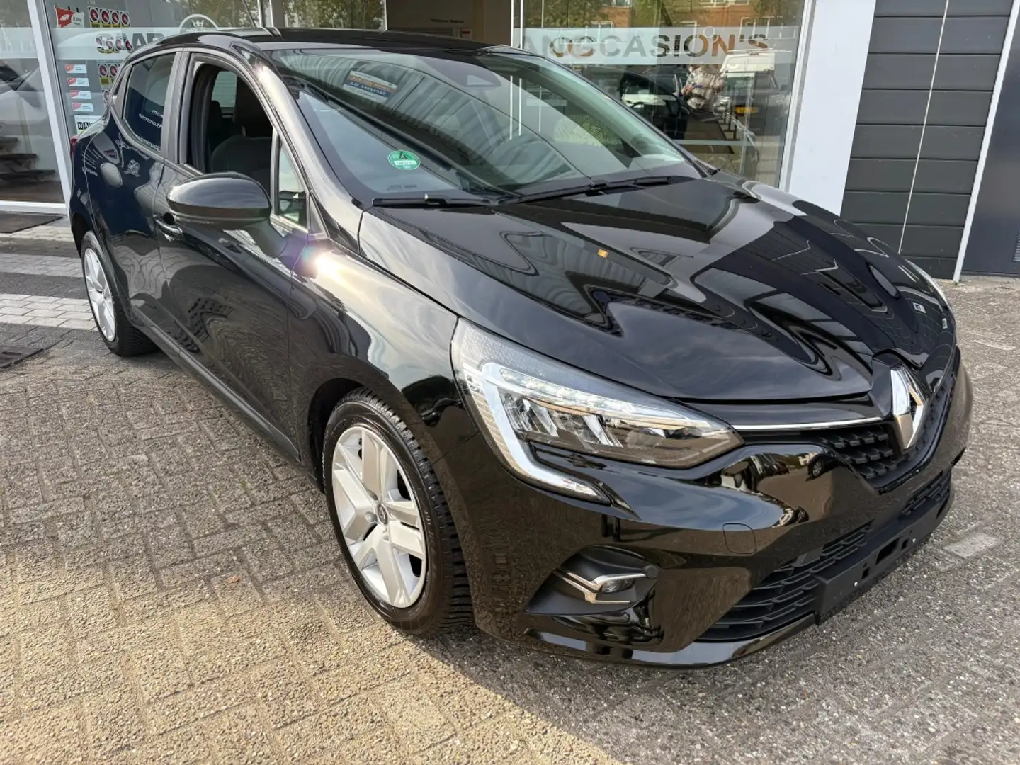 Renault Clio 1.0 TCe 90 Zen Zwart - 2