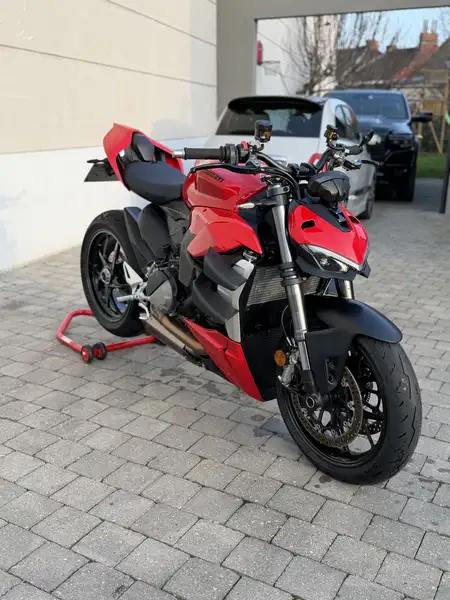 Ducati Streetfighter