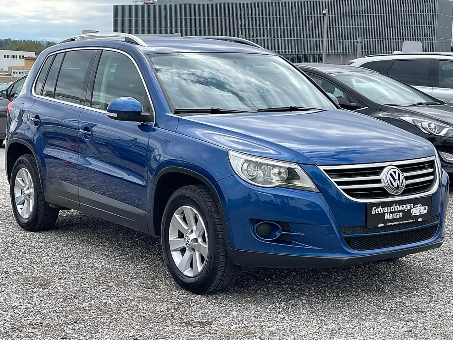 Volkswagen Tiguan 2,0 TDI CR DPF 4Motion Sport&Style Aut. Blau - 2