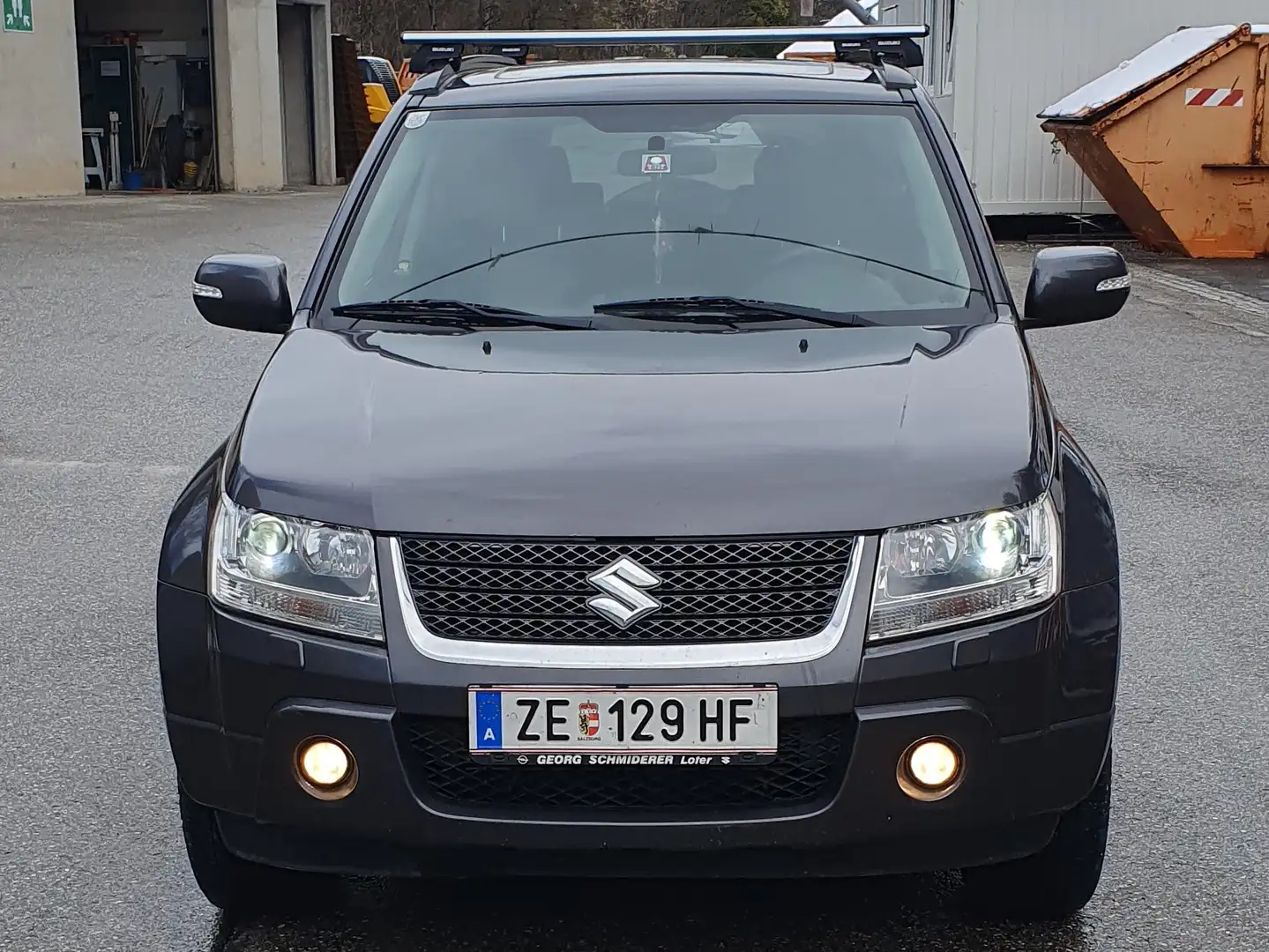 Suzuki Grand Vitara Grand Vitara 1,9 VX-EL 5DR DDiS L4V01 Grau - 1