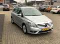 Mercedes-Benz B 180 Ambition Grau - thumbnail 3