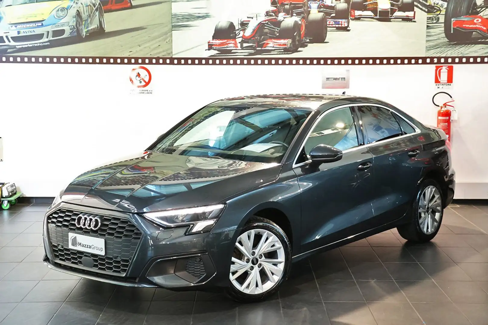 Audi A3 35 TFSI Sedan Business - FULL LED/TELECAMERA/17" Grigio - 1