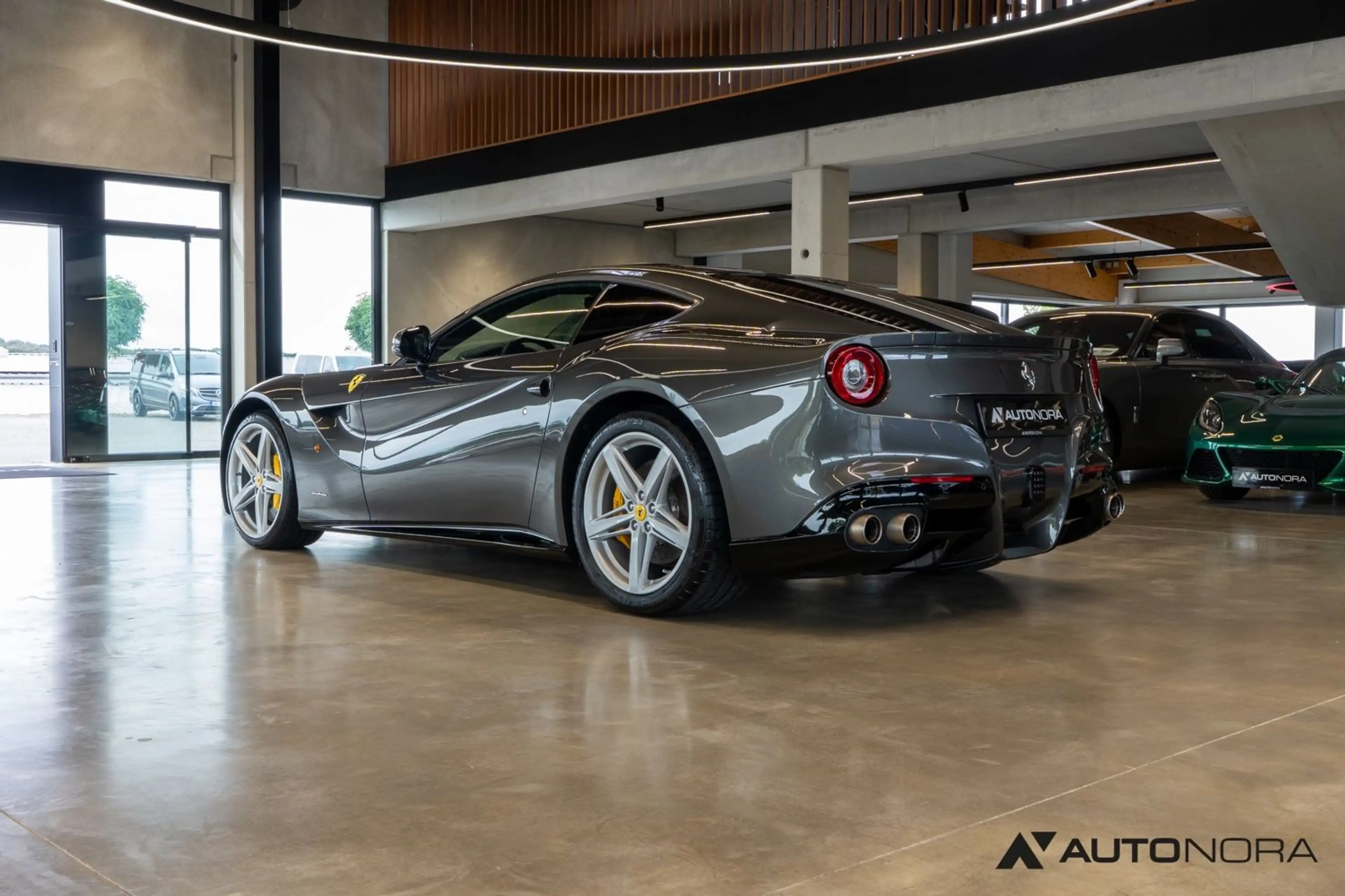 Ferrari F12 Berlinetta JBL Racingsitze Adaptive Scheinw. — photo 8