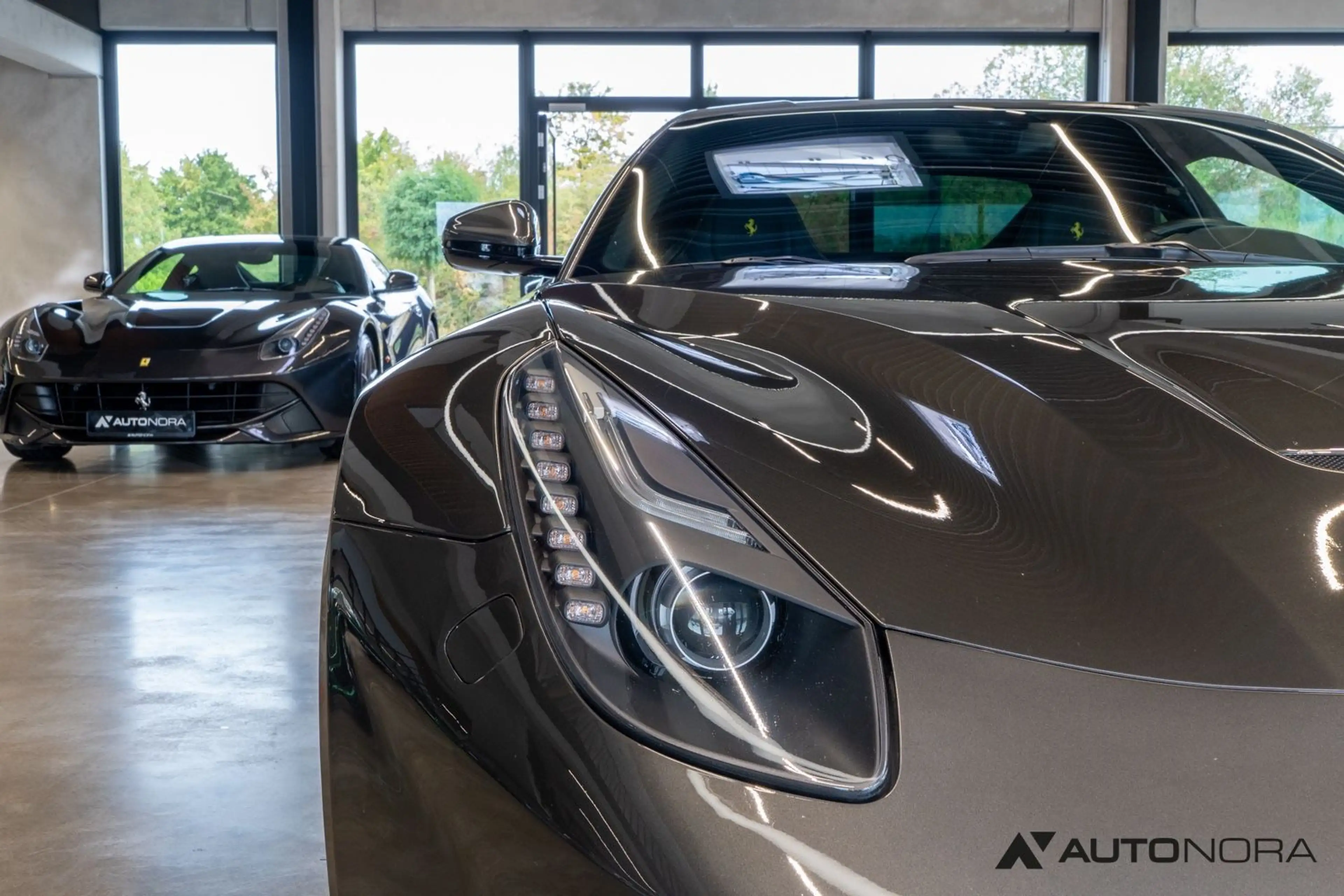 Ferrari F12 Berlinetta JBL Racingsitze Adaptive Scheinw. — photo 12