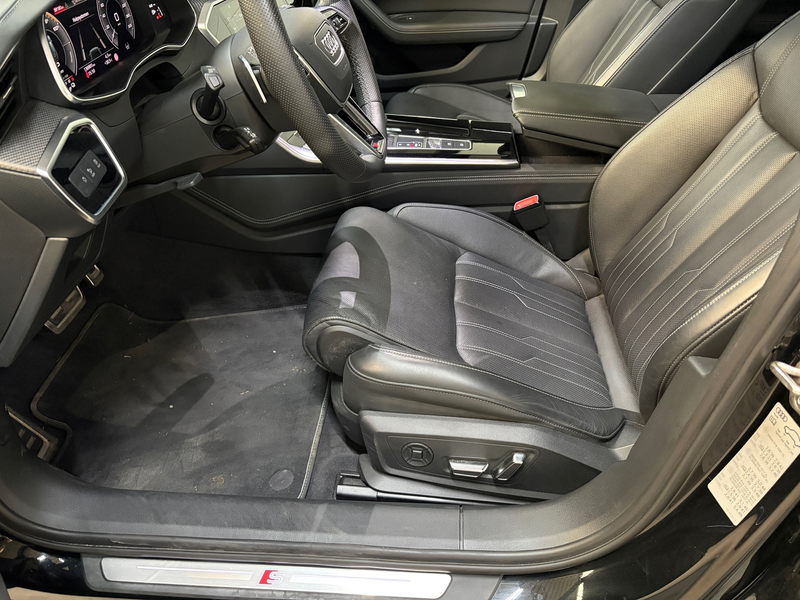 Audi A6 Avant Sport 55 TFSI e quattro S-Line Panoramadak T — photo 6