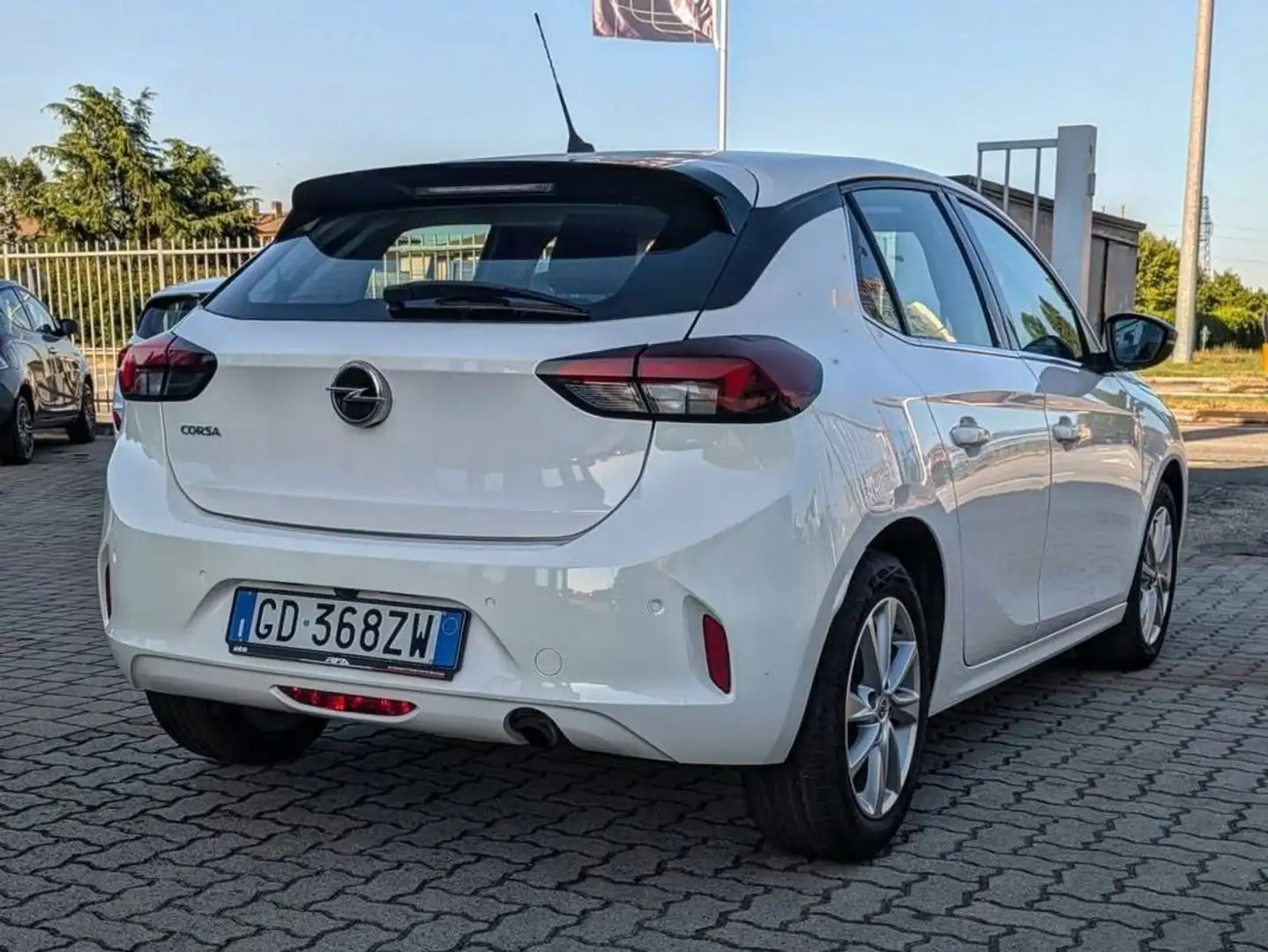 Opel Corsa VI 2020 1.2 Elegance s Blanc - 2
