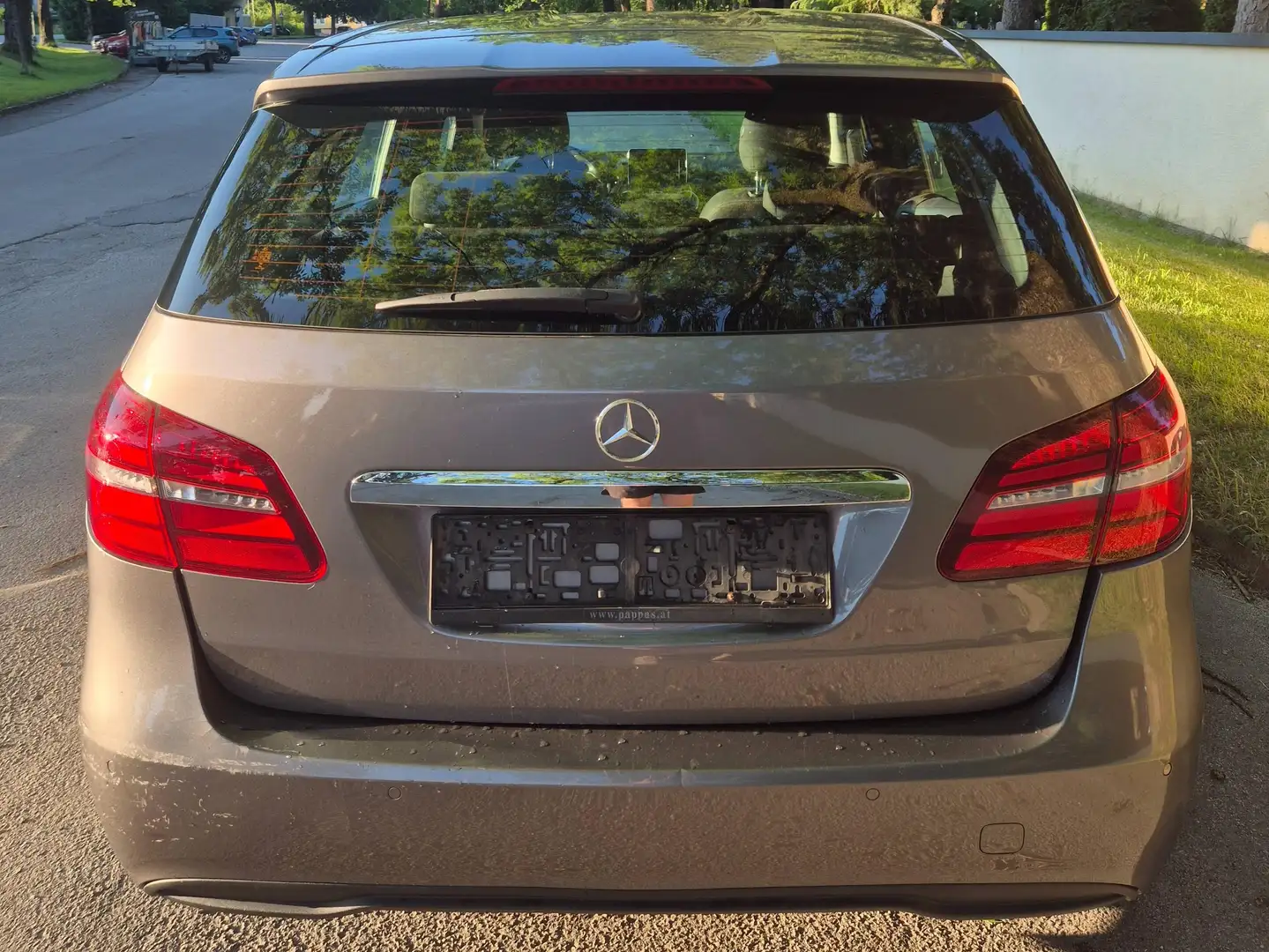 Mercedes-Benz 180 Stoff Vianen schwarz Grau - 2