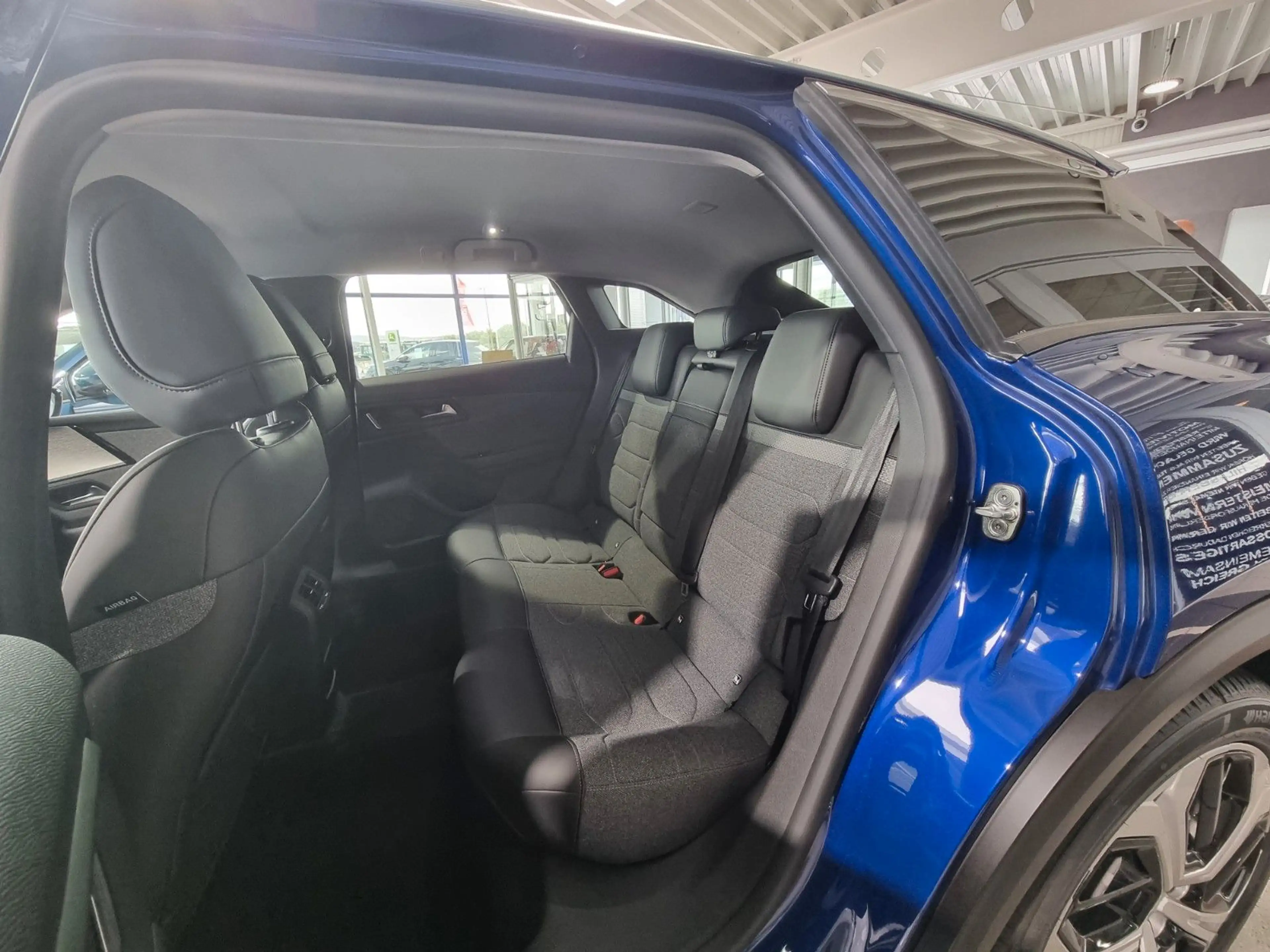 Citroen C5 X Feel Pack PURETECH 130 EAT8 --SHZ-CAM-NAVI- — photo 11
