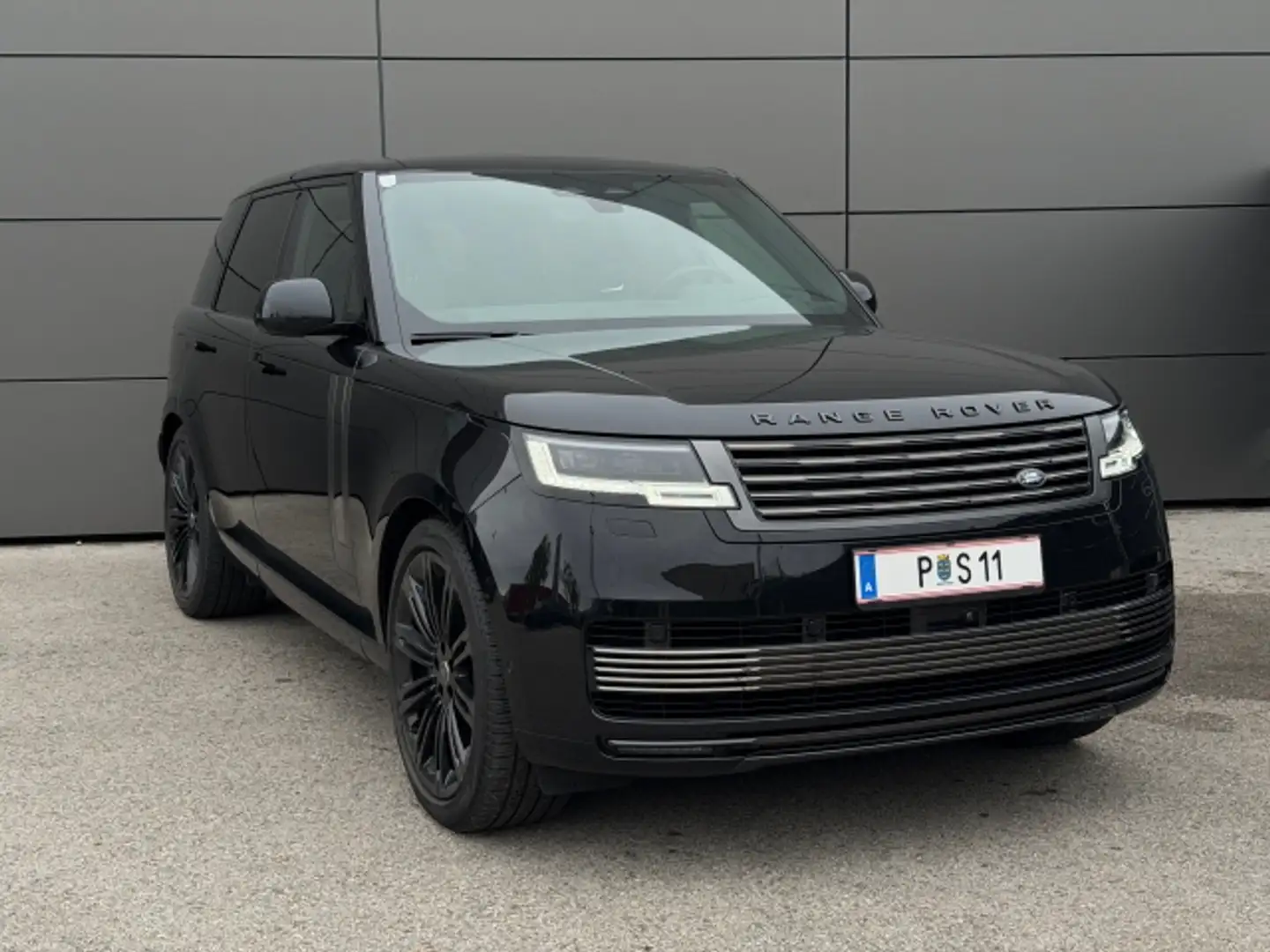 Land Rover Range Rover P615 AWD SV Aut. Schwarz - 1
