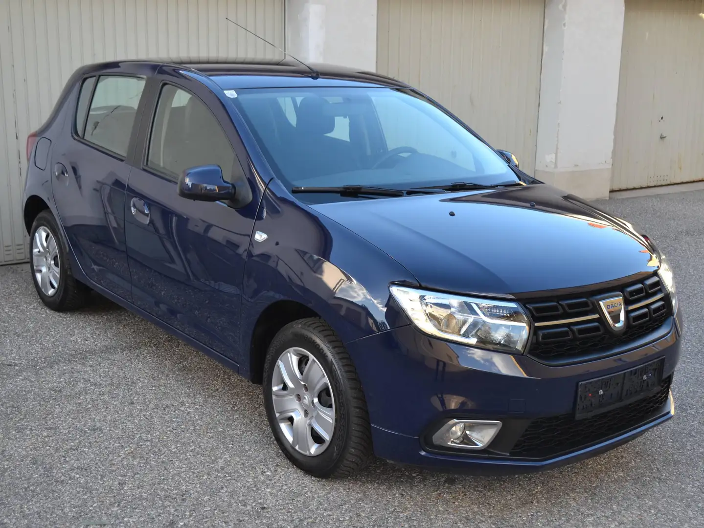 Dacia Sandero Sandero Supreme Sce 75 PS   1.Besitz Blau - 2