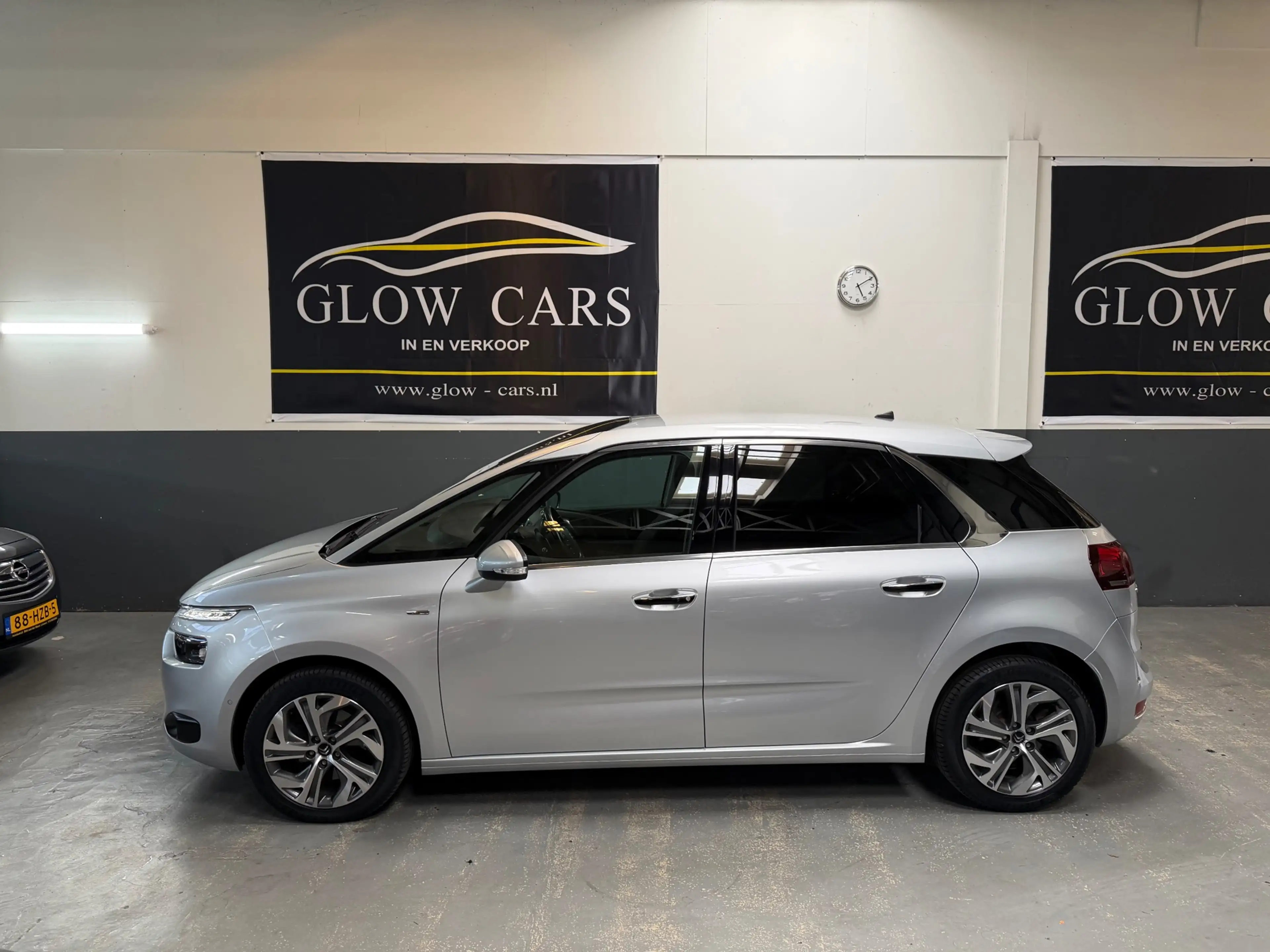 Citroen C4 Picasso 1.6 e-THP Exclusive |AUT|NAVI|CRUISE|PDC|CAMERA — photo 2
