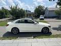 Mercedes-Benz C 180 AMG Weiß - thumbnail 2
