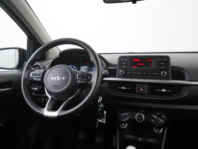Kia Picanto view 5