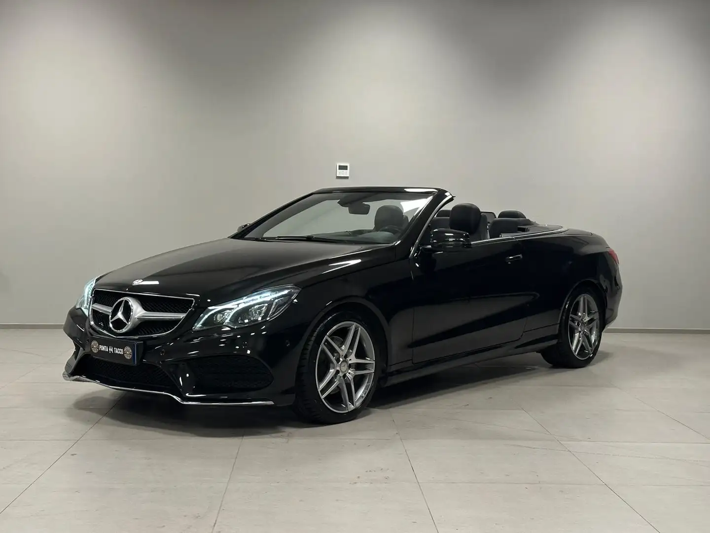 Mercedes-Benz E 220 E 220 BlueTEC Cabrio Premium Schwarz - 1