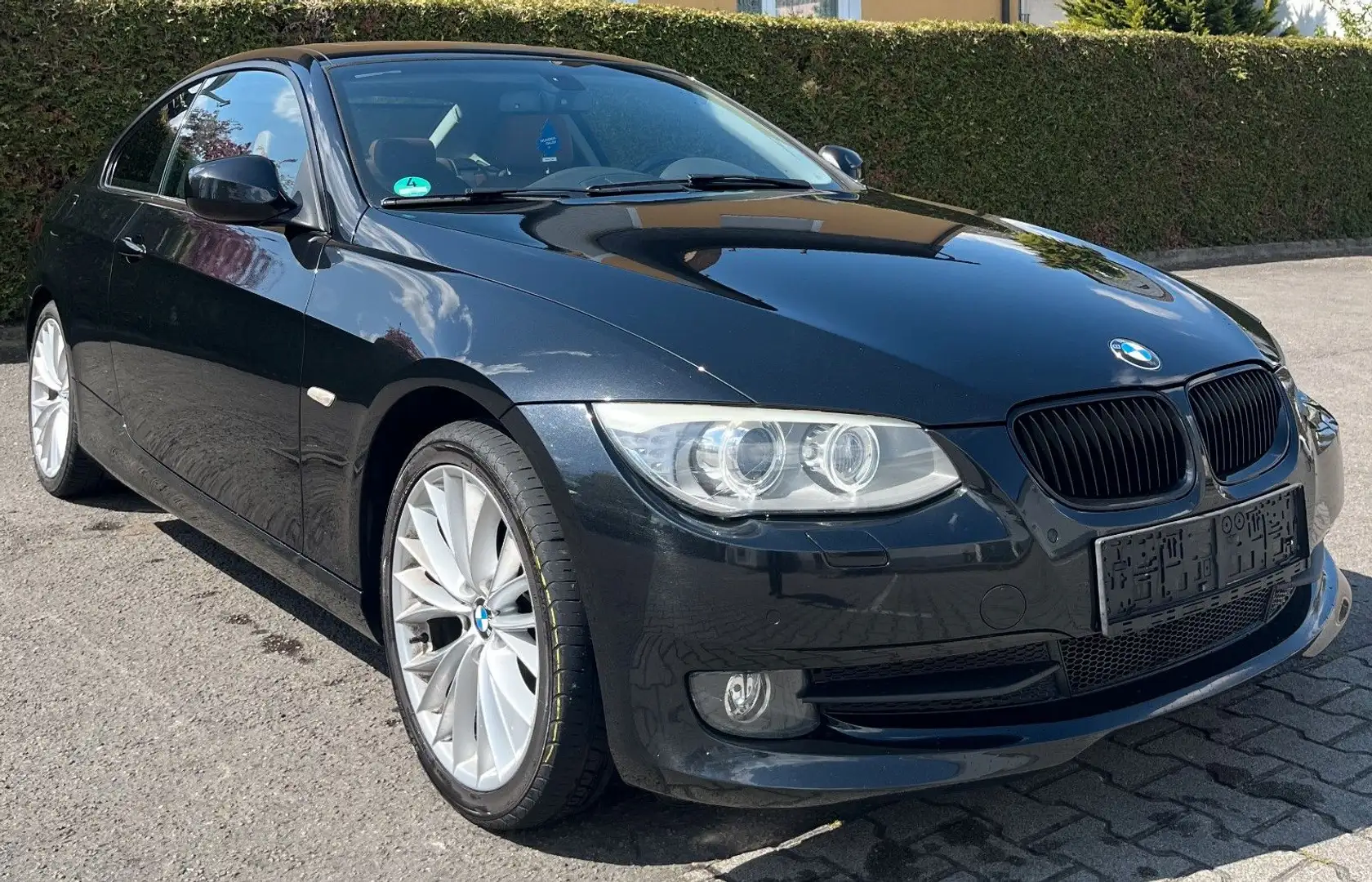 BMW 320 d xDrive Coupé XENON PDC NAVI SCHIEBEDACH TOP Schwarz - 2