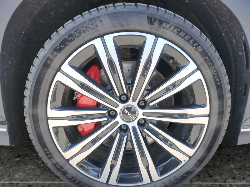 BYD Sealion 7 Excellence AWD — photo 15