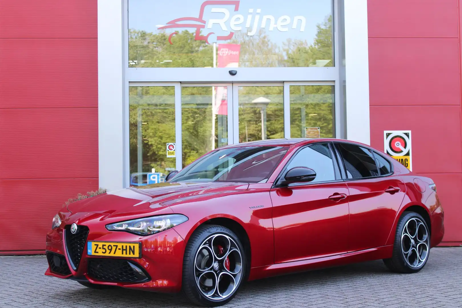 Alfa Romeo Giulia 2.0 T 280PK GME AWD VELOCE AT8 | ROSSO ETNA | SPER Rood - 1