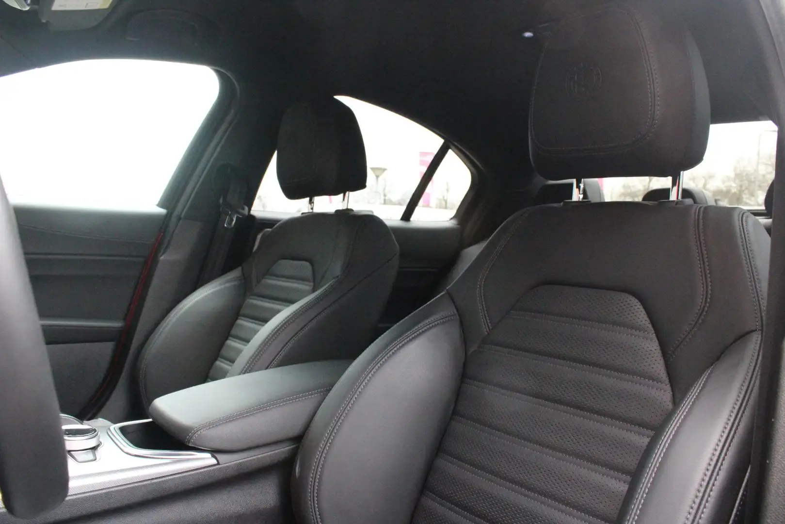 Alfa Romeo Giulia 2.0 T 280PK GME AWD VELOCE AT8 | ROSSO ETNA | SPER Rood - 2
