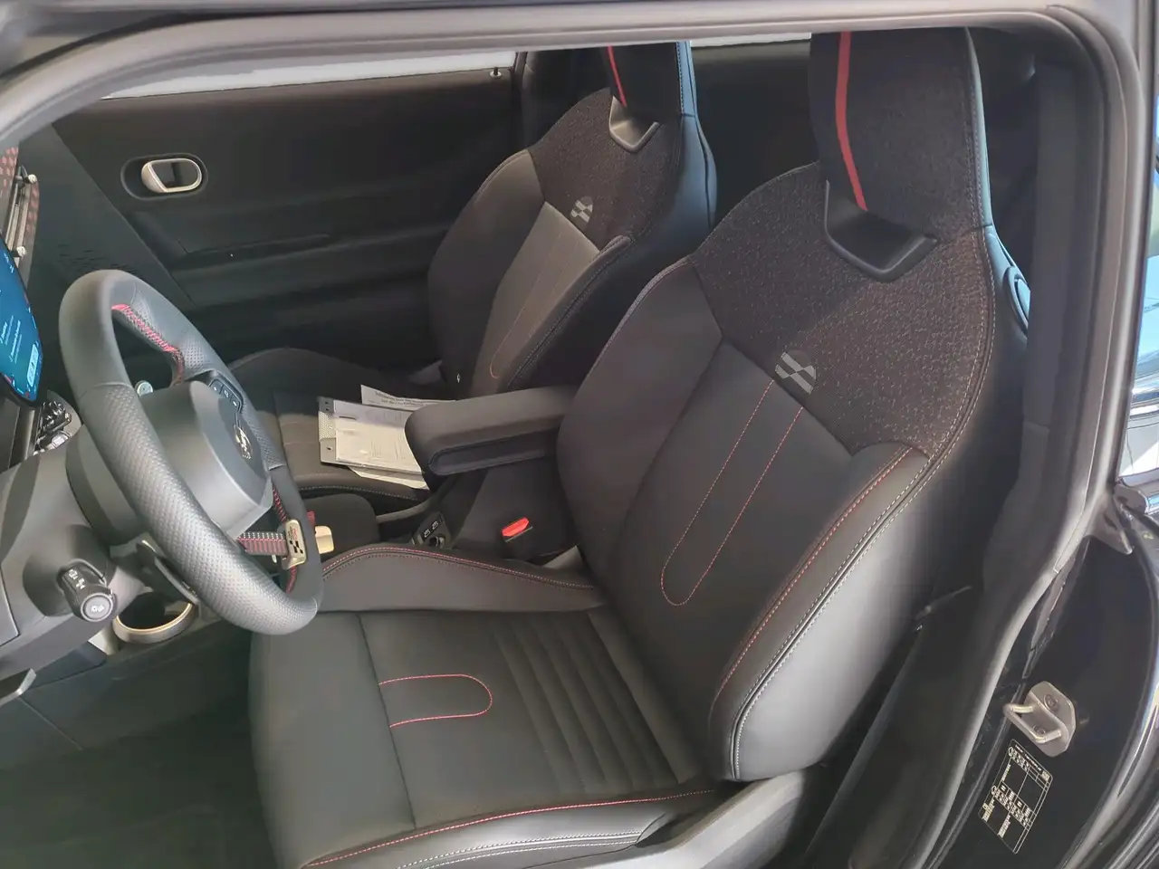 MINI John Cooper Works John Cooper Works Trim 18