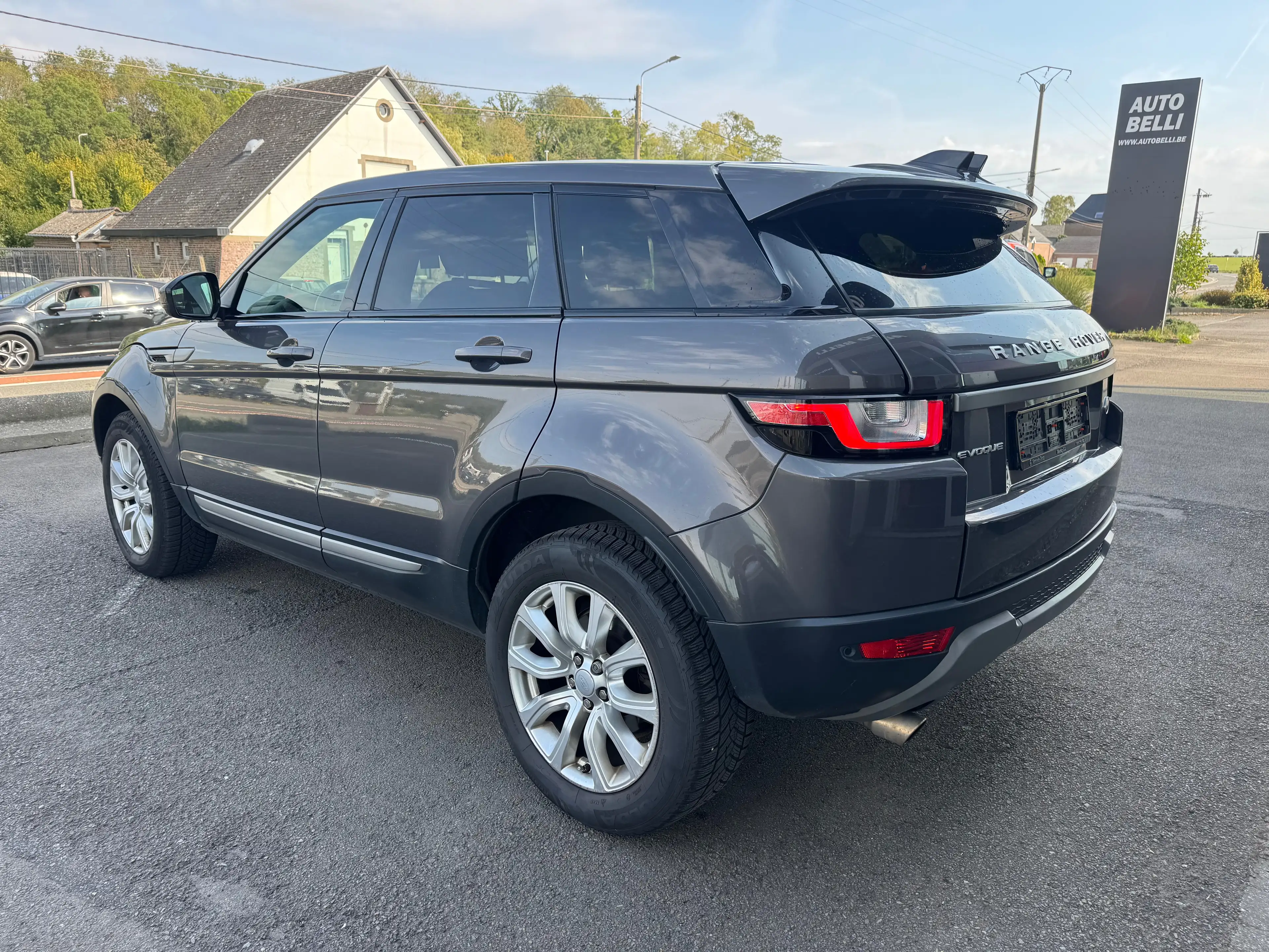 Land Rover Range Rover Evoque Evoque 2.0 TD4 4WD**BOITE AUTO**TOIT PANO**XENON**CUIRE**TOP AUTO — photo 4