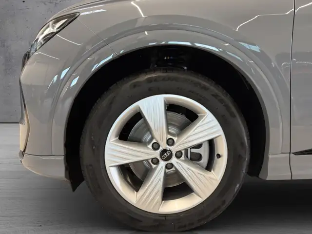 Audi Q4 E-Tron view 4