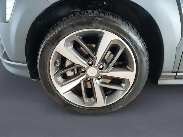 Hyundai Kona view 9