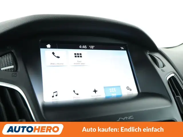 Ford Focus view 21