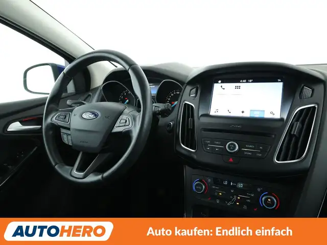 Ford Focus view 13