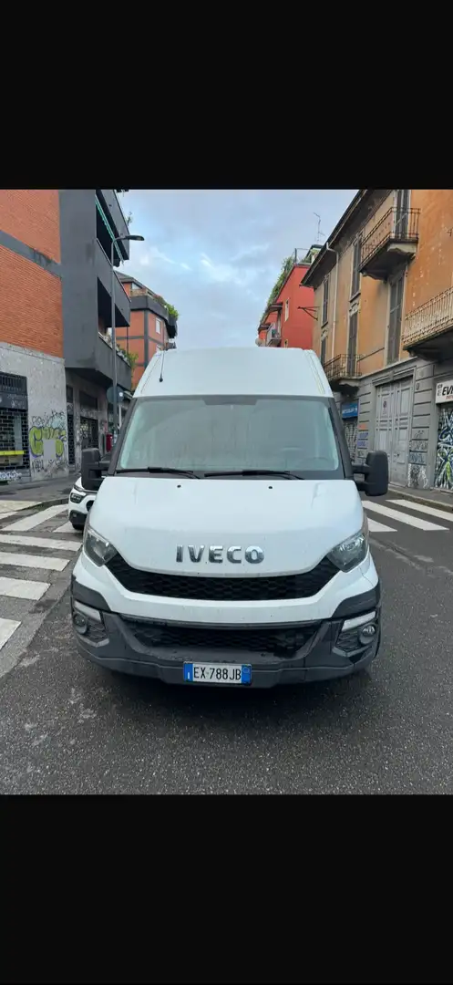 Iveco Daily 35 C 15 V L - 2