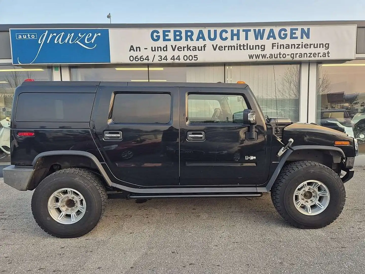 HUMMER H2 SUV Luxury Schwarz - 1