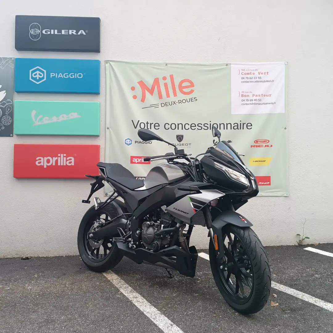 Aprilia Tuono Gri - 1