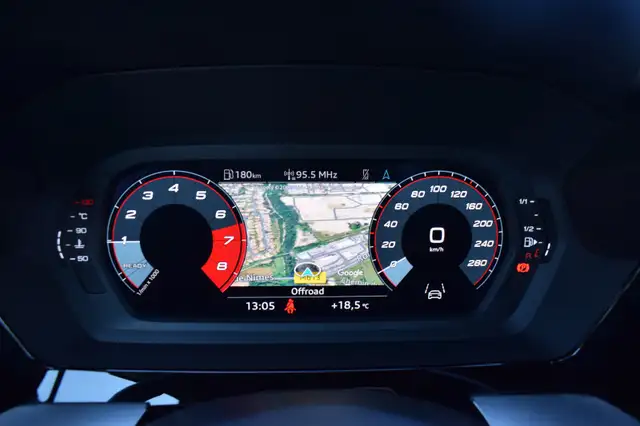 Audi A3 view 4