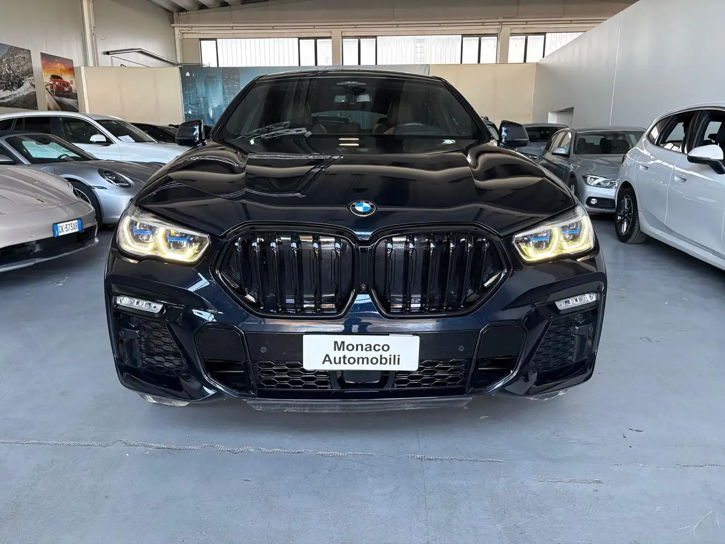 BMW X6 M X6 G06 M50d auto Nero - 2