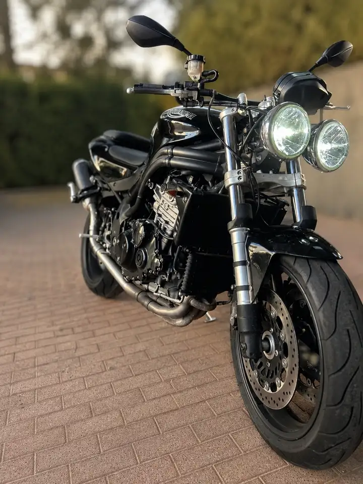 Triumph Daytona 955i