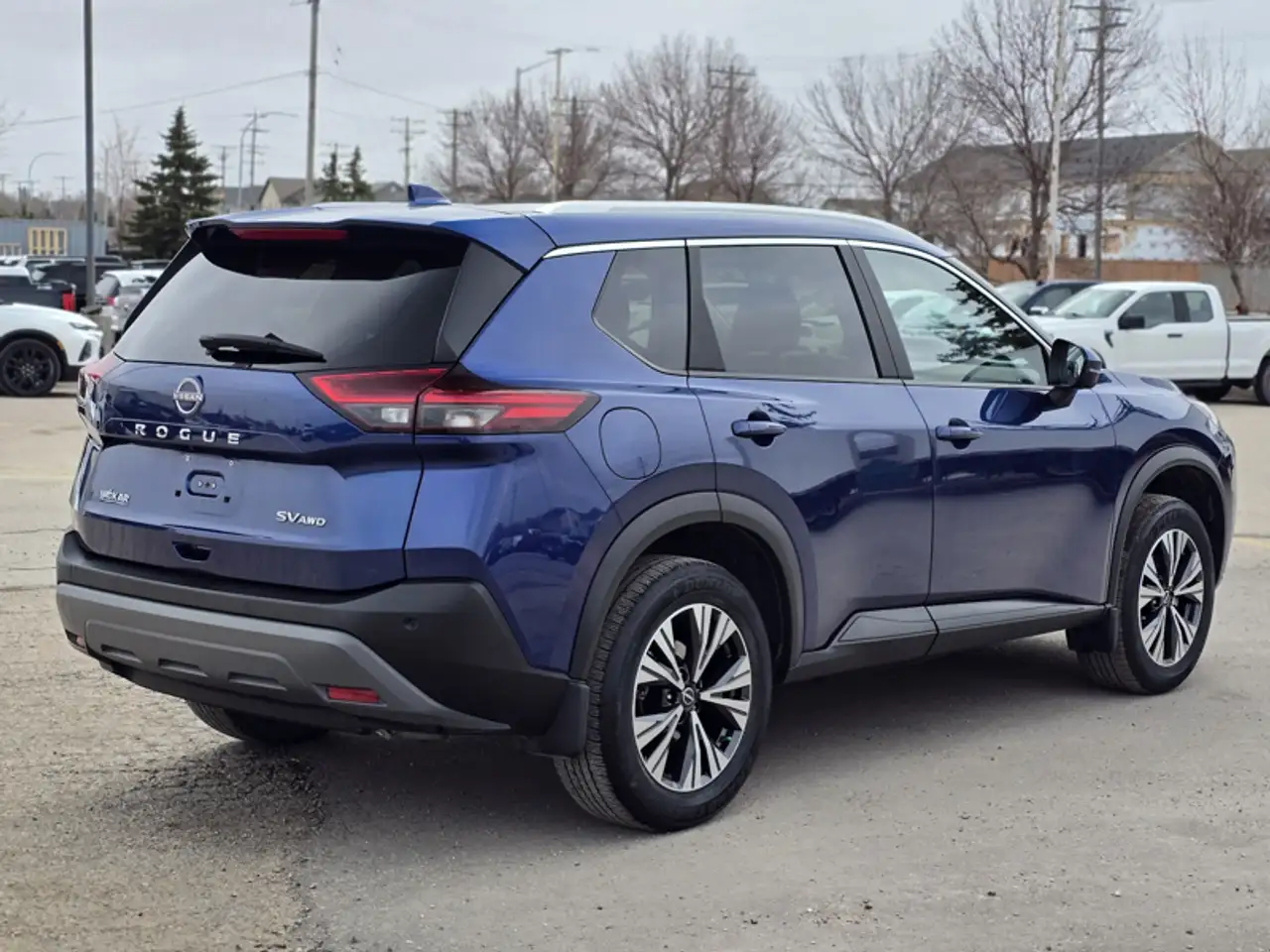 Nissan Rogue снимка Nissan Rogue