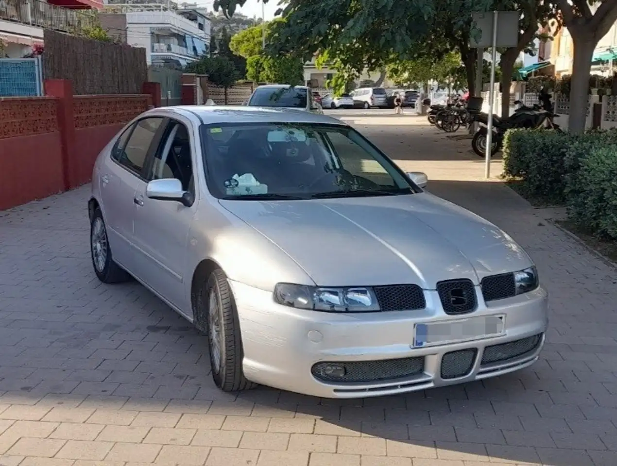 SEAT Leon León 1.8 20v T4 Sport, foto 1
