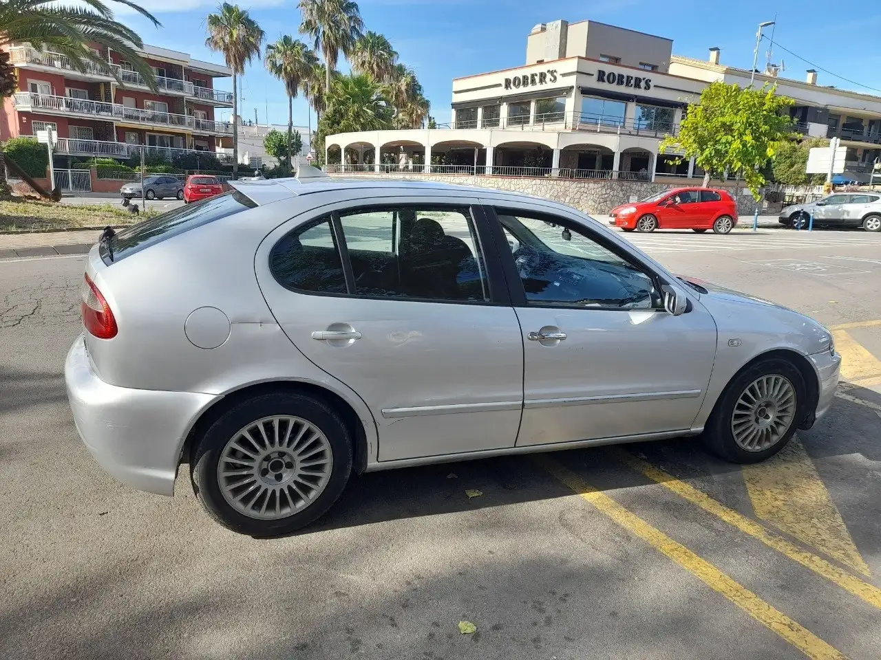 SEAT Leon León 1.8 20v T4 Sport, foto 2