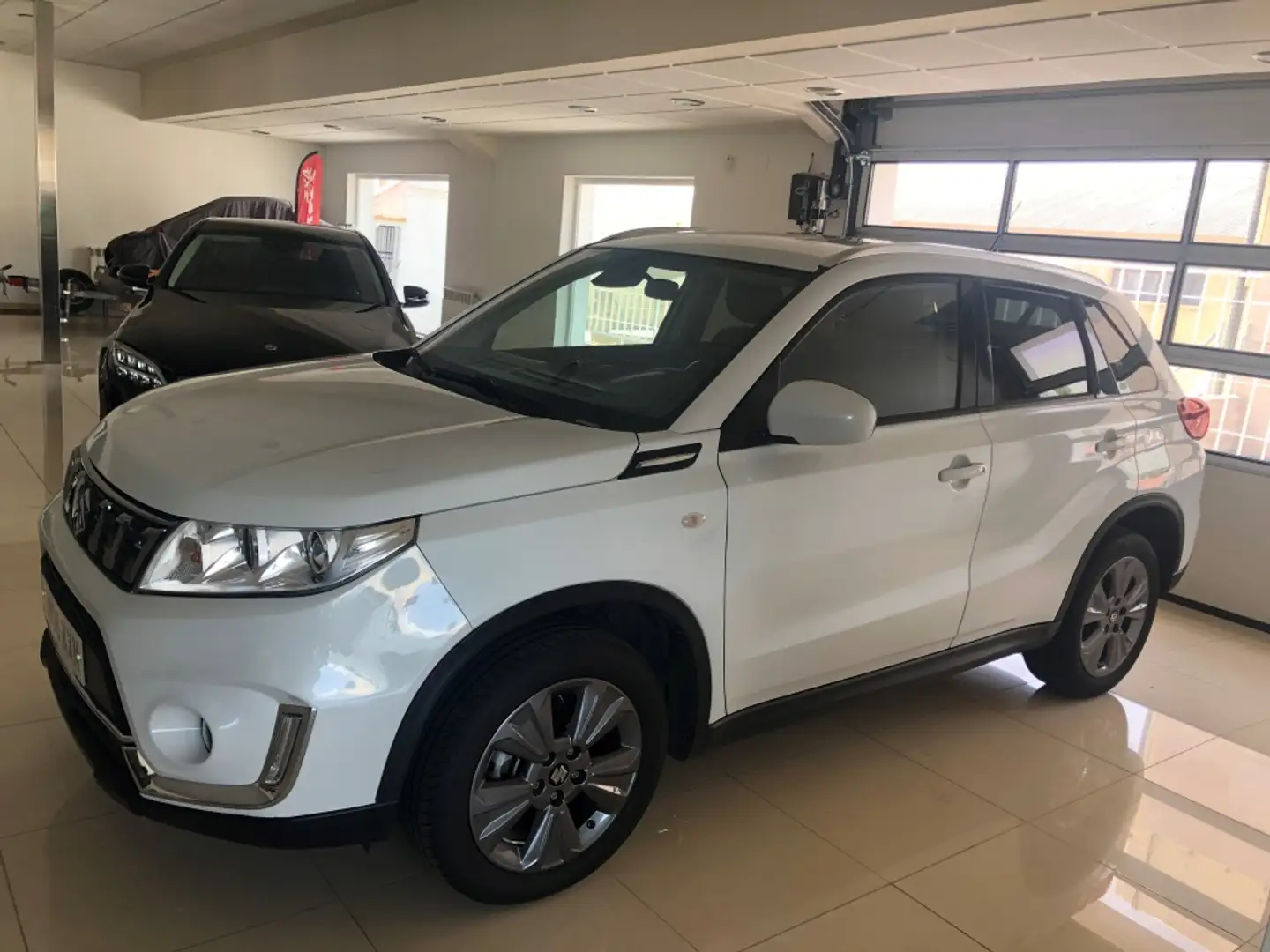 Suzuki Vitara 1.0T GLE 4WD Blanco - 1