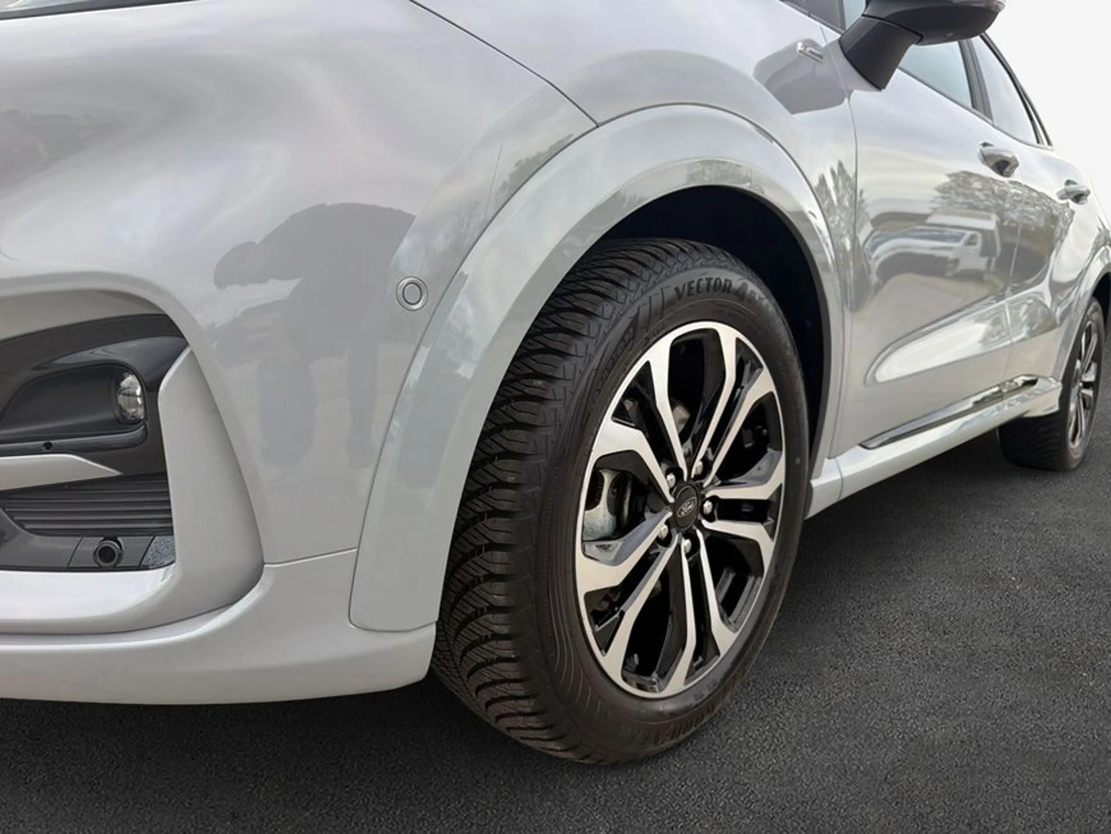 Ford Puma 1.0 EcoBoost Hybrid Aut. ST-LINE — photo 6