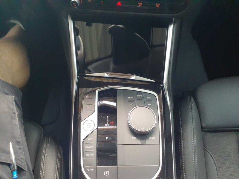 BMW 318 318d Touring Aut. Navi SHZ LED — photo 10