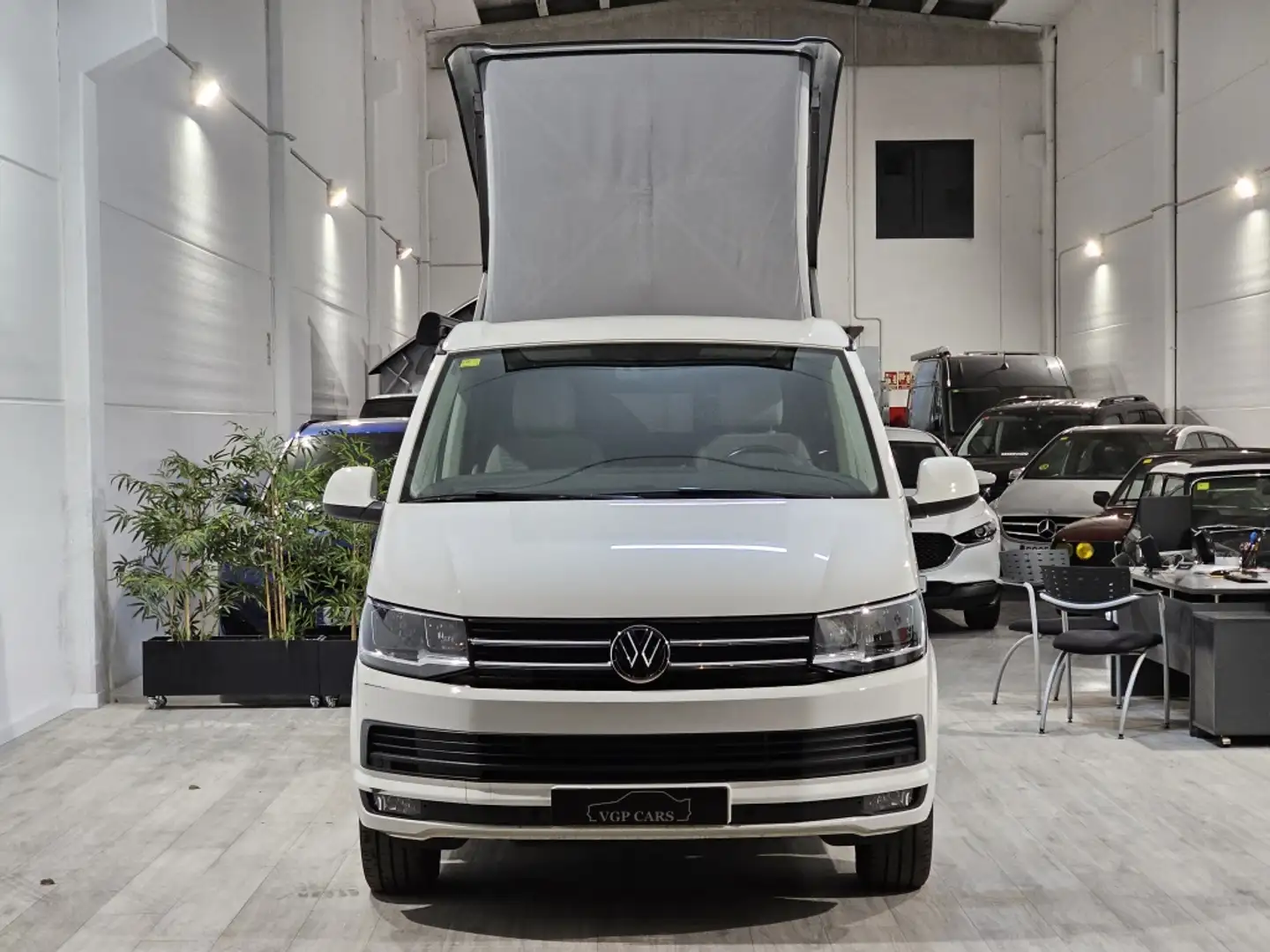 Volkswagen T6 California 2.0TDI BMT Ocean 110kW Blanco - 1