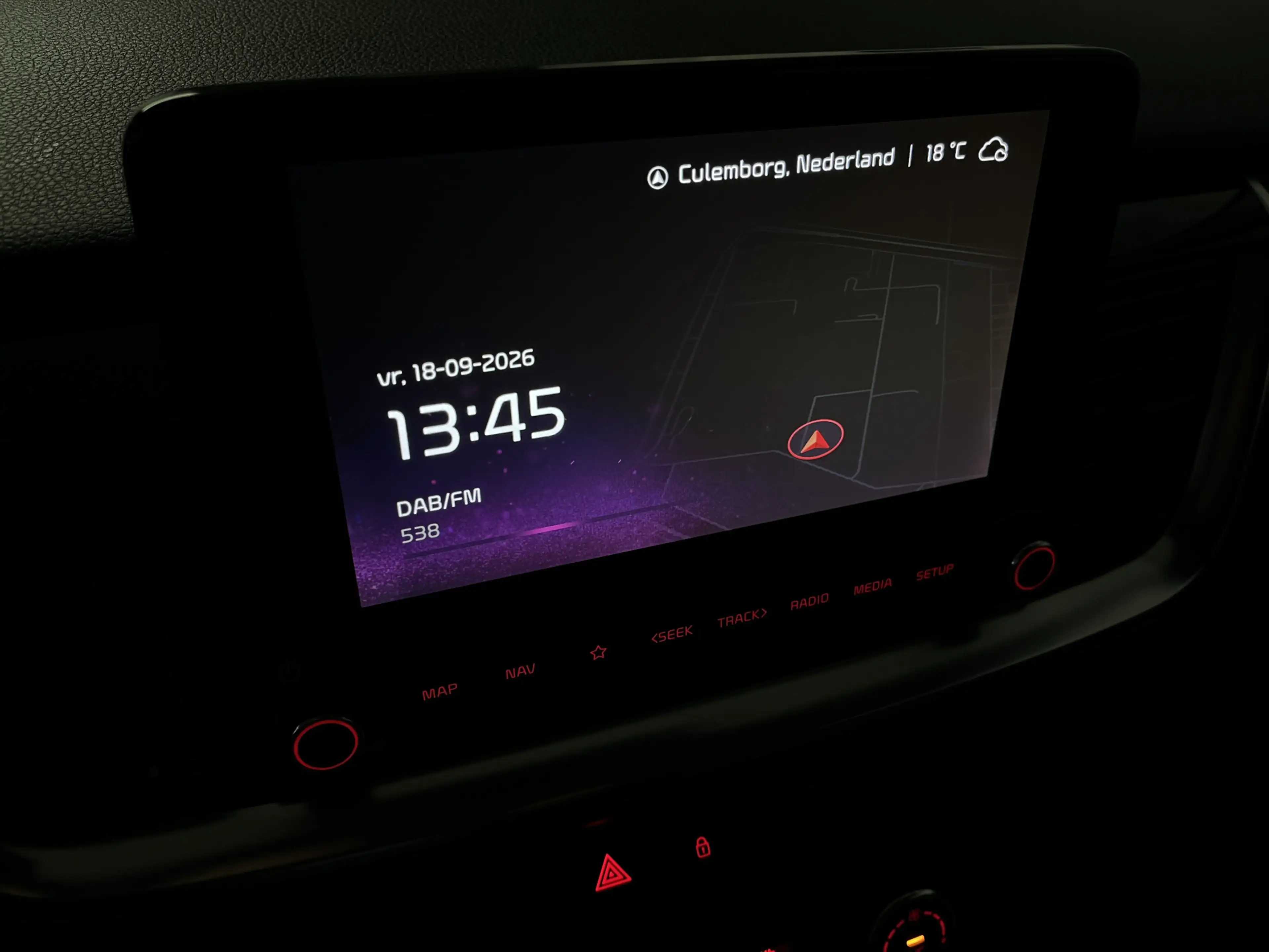 Kia Stonic 1.0 T-GDi MHEV DynamicLine 1E EIGN/ECC/CAMERA/APPL — photo 12