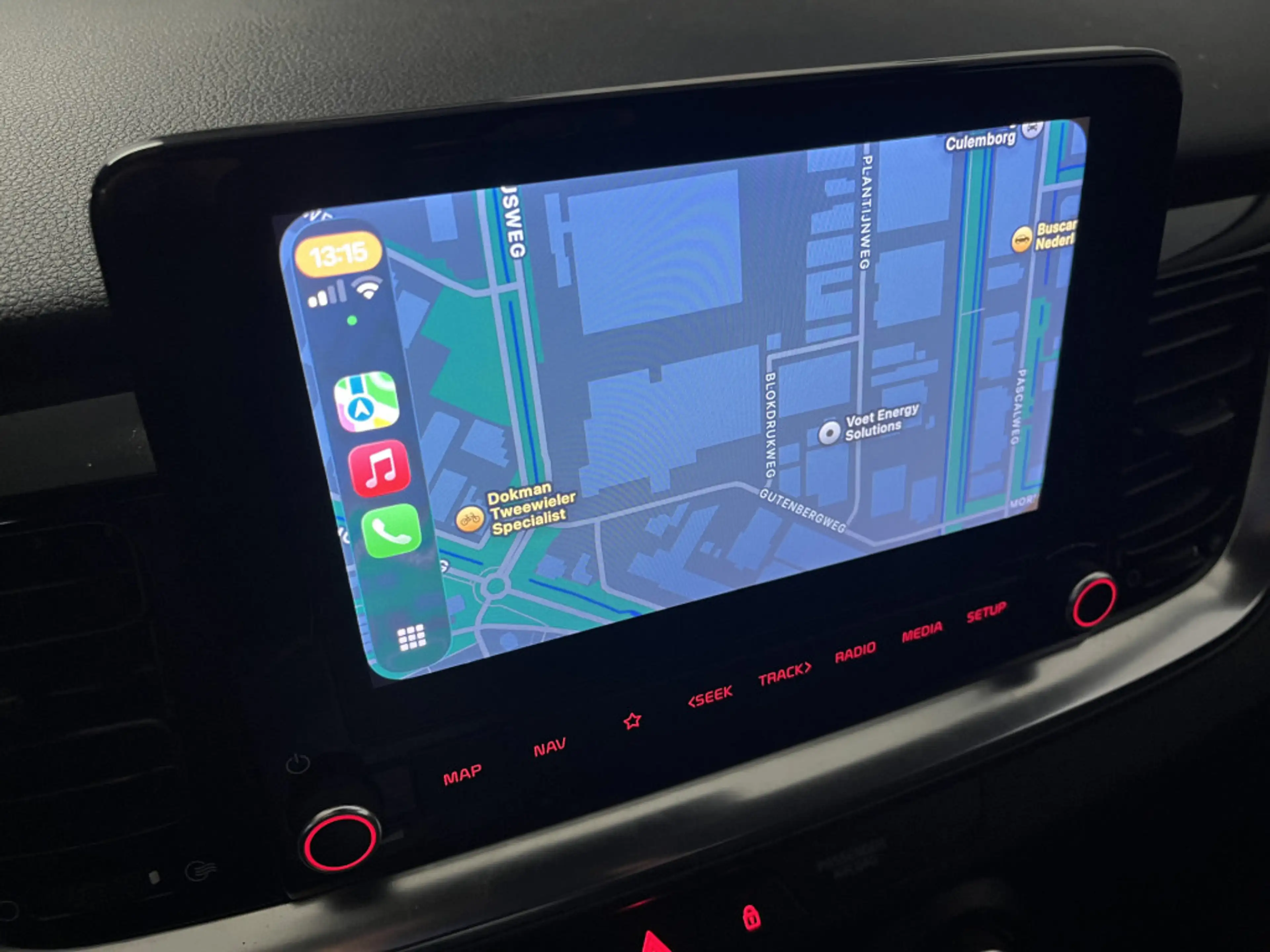 Kia Stonic 1.0 T-GDi MHEV DynamicLine 1E EIGN/ECC/CAMERA/APPL — photo 21