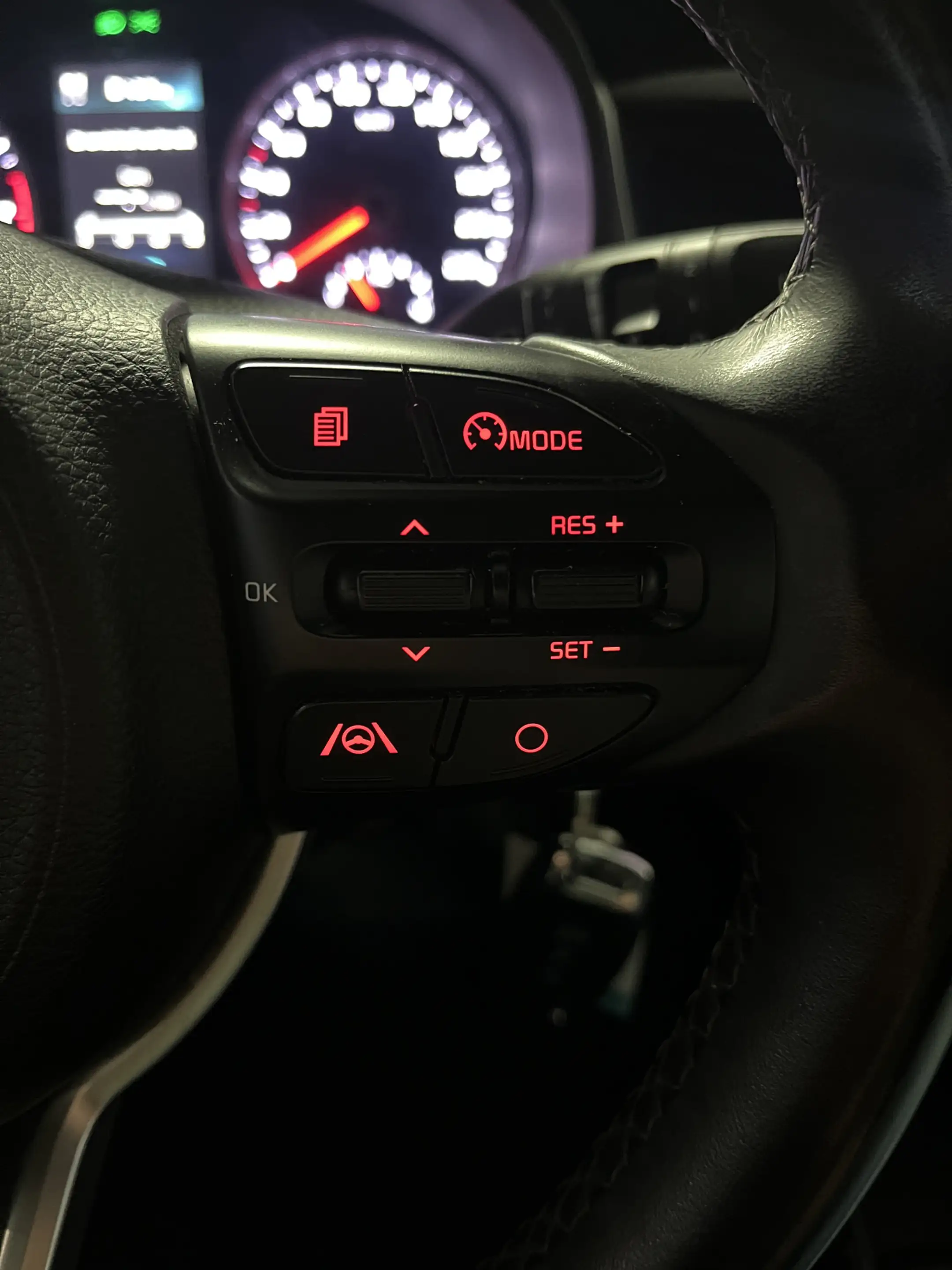 Kia Stonic 1.0 T-GDi MHEV DynamicLine 1E EIGN/ECC/CAMERA/APPL — photo 23