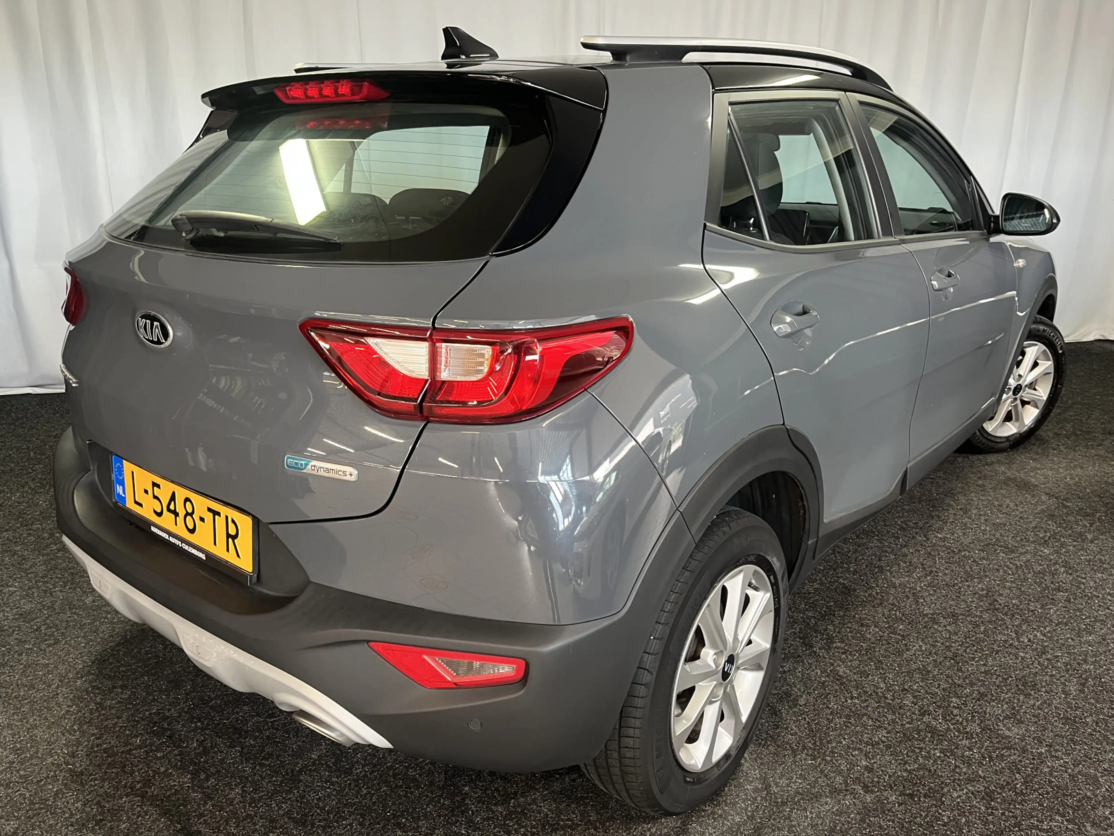 Kia Stonic 1.0 T-GDi MHEV DynamicLine 1E EIGN/ECC/CAMERA/APPL — photo 3