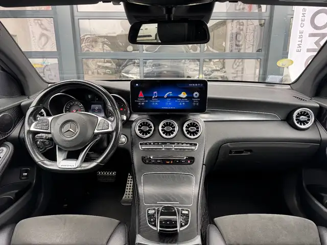 Mercedes-Benz GLC view 7