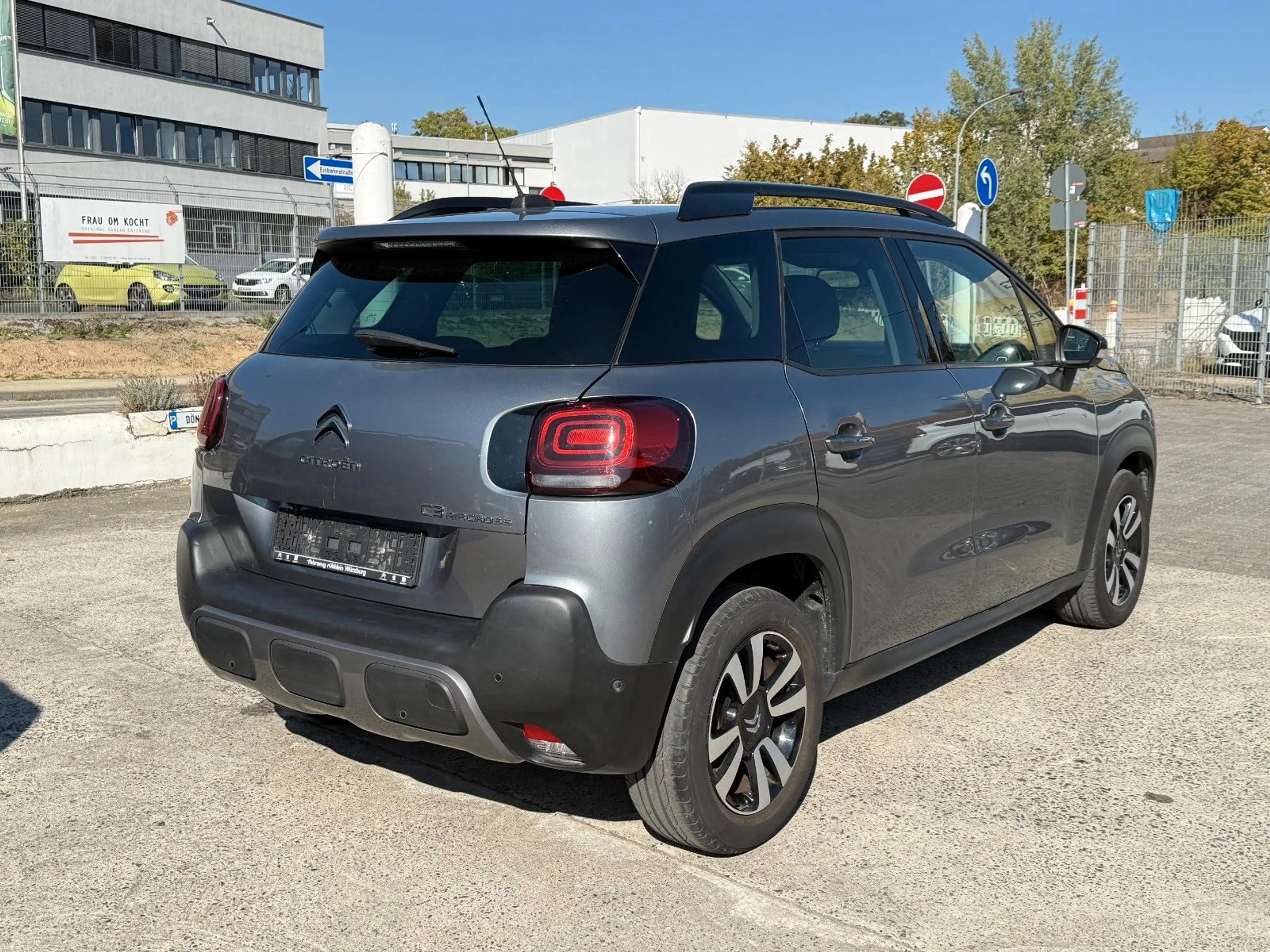 Citroen C3 Aircross Shine Assist Navi Kamera Klimaauto. — photo 6