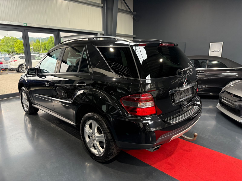 Mercedes-Benz ML 320 CDI Sport Paket/S-Dach/4M/Memory/Alcantar — photo 8